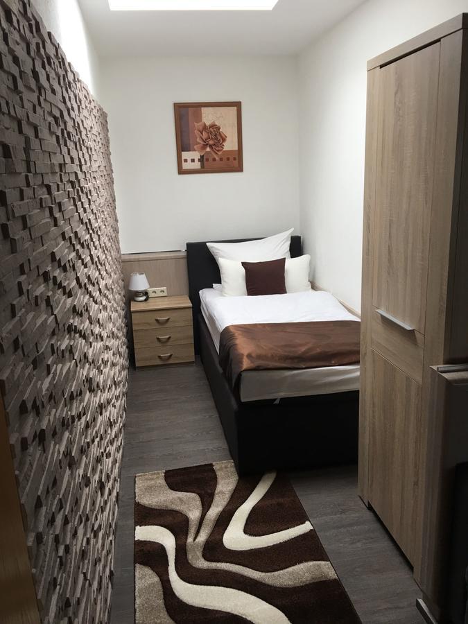 Hotel Am Bruennchen Oberbaar Esterno foto