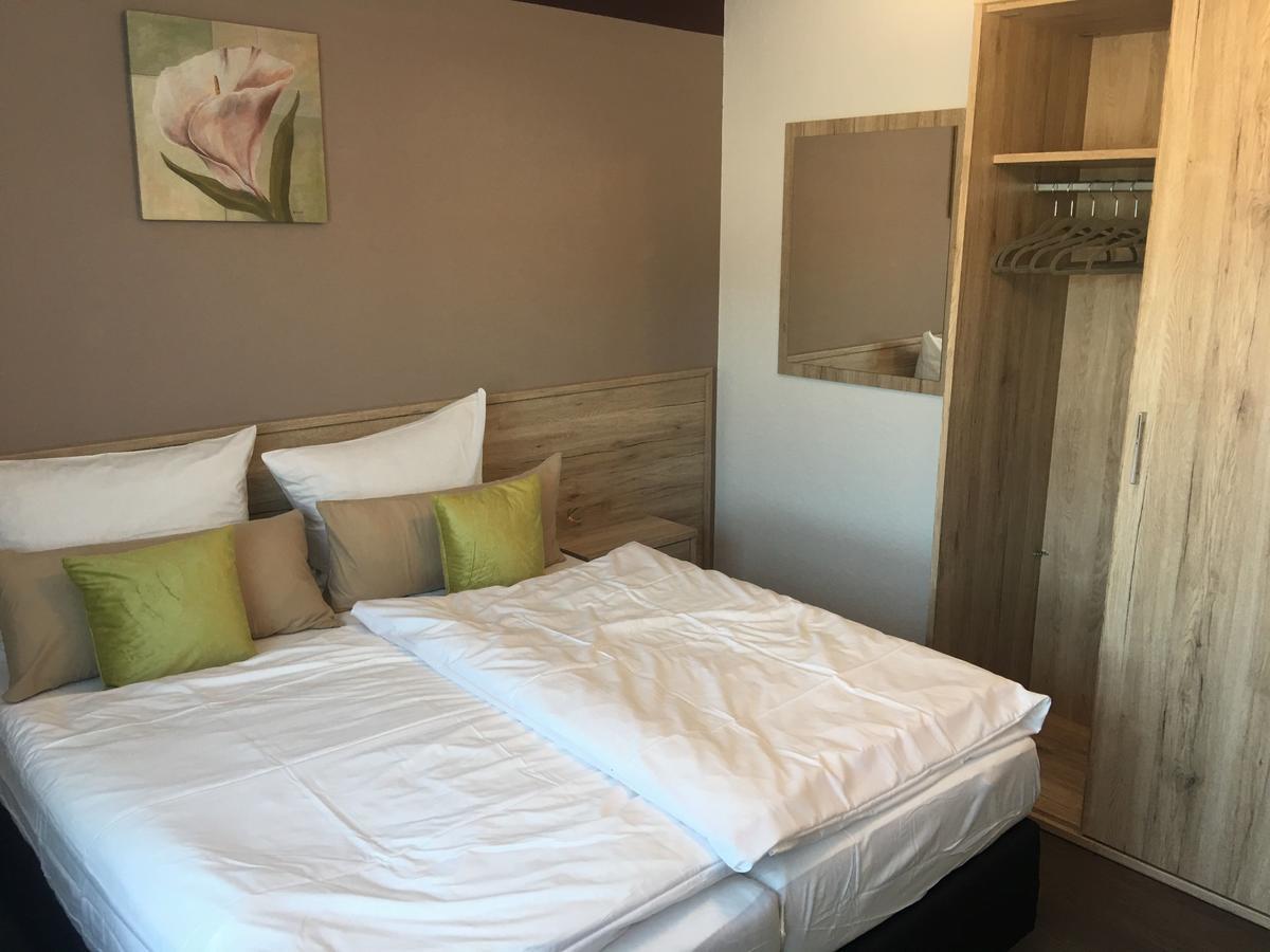 Hotel Am Bruennchen Oberbaar Esterno foto