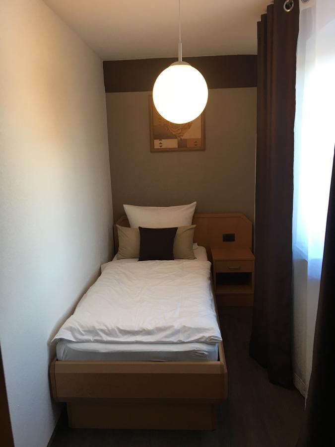 Hotel Am Bruennchen Oberbaar Esterno foto