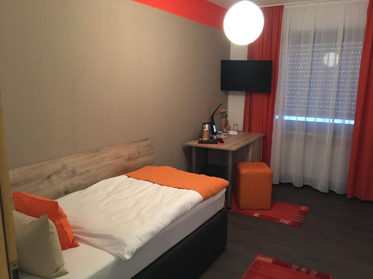 Hotel Am Bruennchen Oberbaar Esterno foto